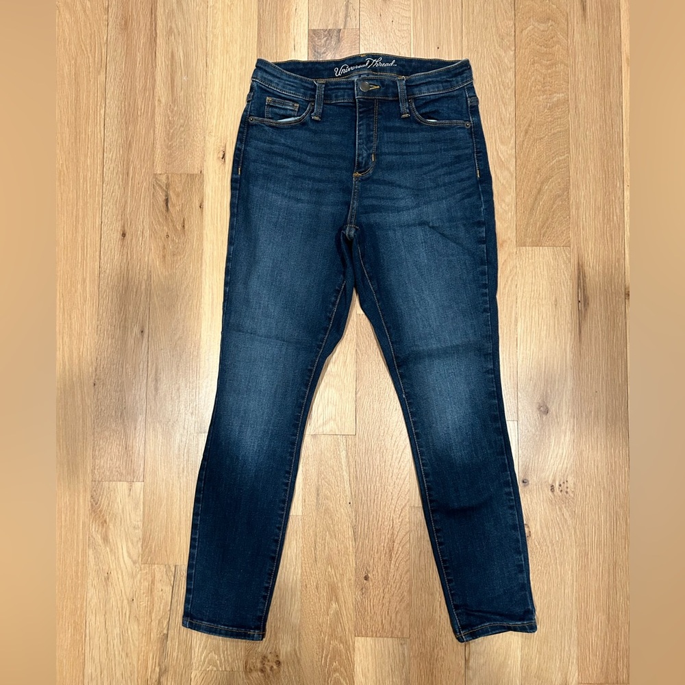Universal Threads jeans